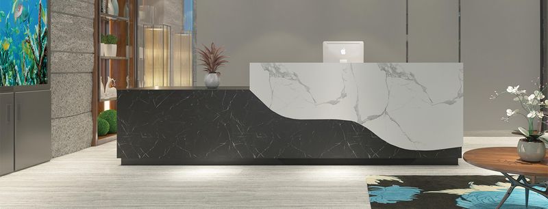 Banner quầy lễ tân Govi