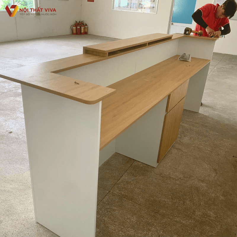 Quầy lễ tân sáng tạo