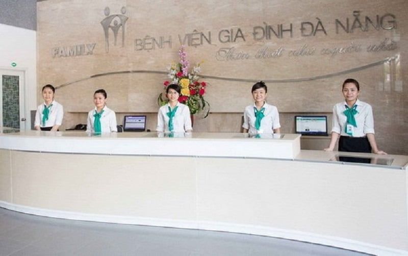 Quầy lễ tân Đà Nẵng